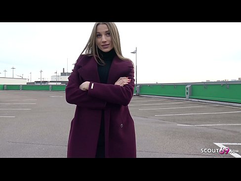 ❤️ ALMAN SKAUTU TOXUNAN STELE, PARKOT NAKİLİ VƏ PUL ÜÇÜN SEKSİ XƏYYADIR ❤️❌ Porn video bizdə